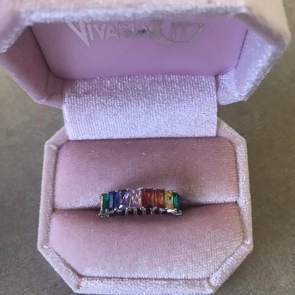 Multi Color Ring - Picture 2 of 2